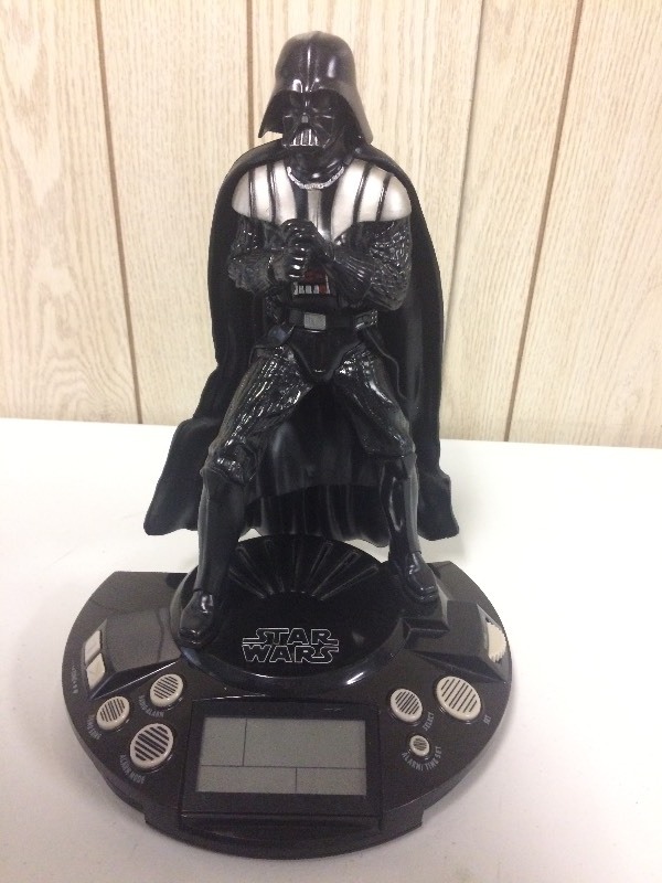 lot 3 image: Star Wars Darth Vader Alarm Clock