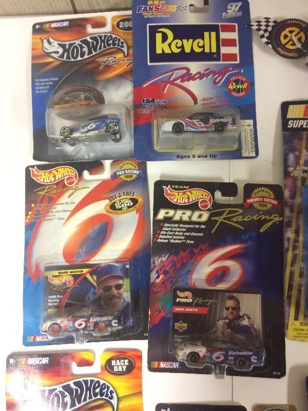 lot 57 image: NASCAR No 6 Mark Martin Collectibles
