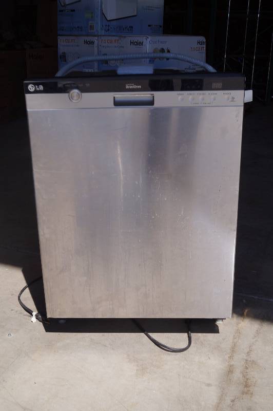 lot 42 image: Dishwasher