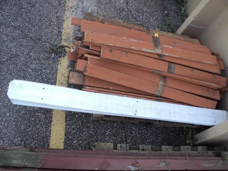 lot 27 image: 10 white boards 5.5inx6ftx58in...