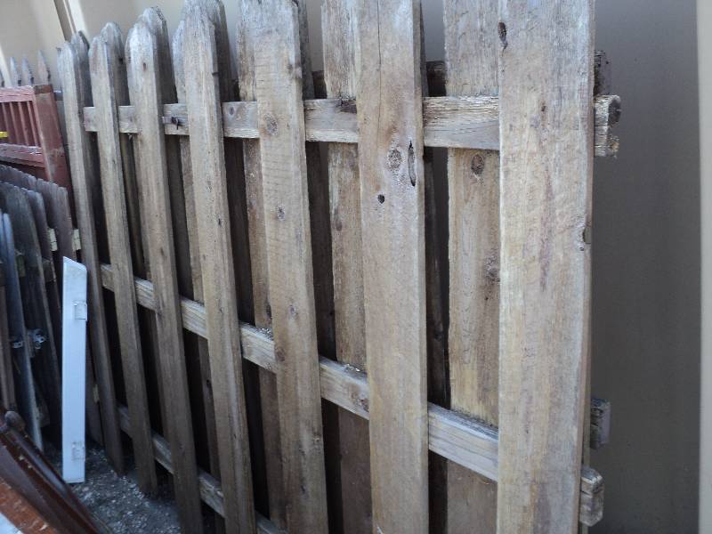 lot 59 image: double sided fence section 6ftx8ft...