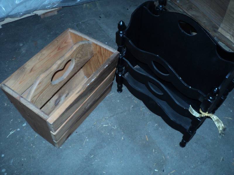 lot 64 image: 2 magazine racks...