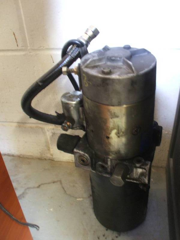 HYDRAULIC PUMP