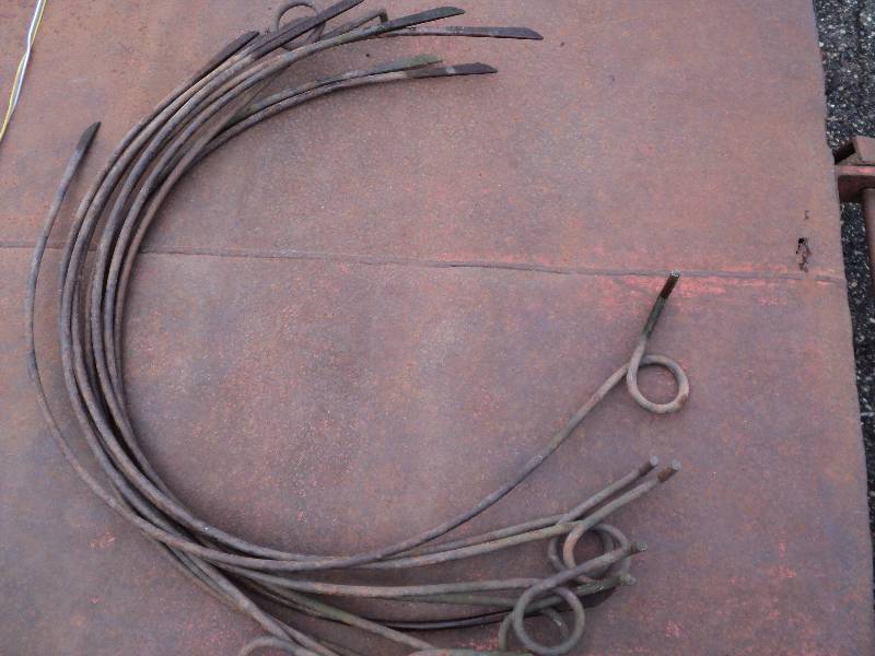 lot 17 image: 10 iron pieces, great for out door ...