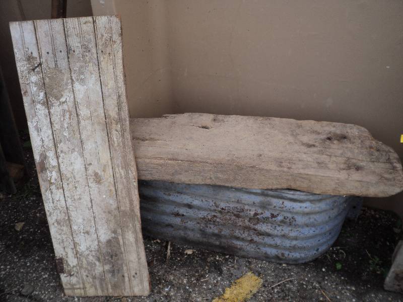 lot 45 image: vintage wood piece, 13inx38in, wood...