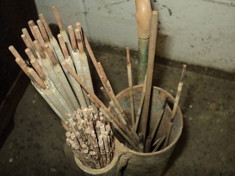 lot 83 image: 2 containers of welding rods...