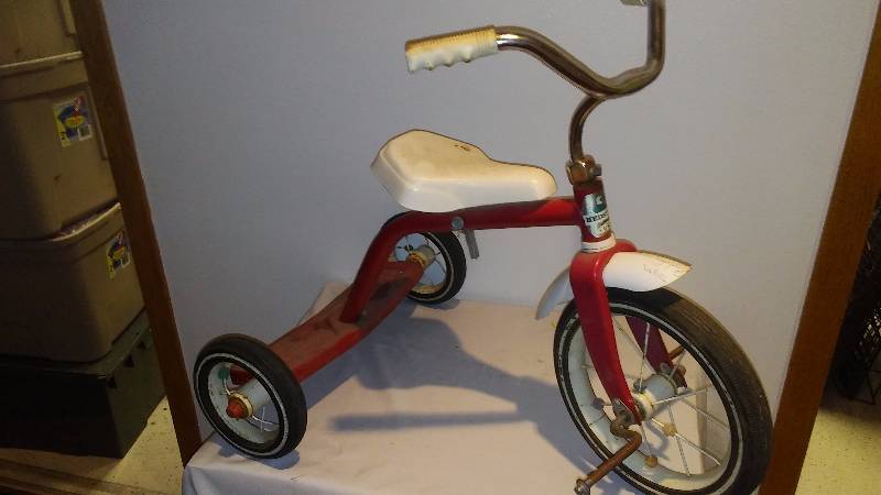 vintage hedstrom tricycle