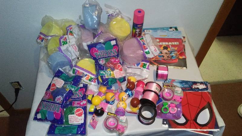 lot 49 image: Party Dcor and Party Favors