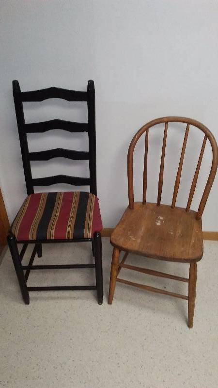 lot 76 image: 2 Chairs, sturdy