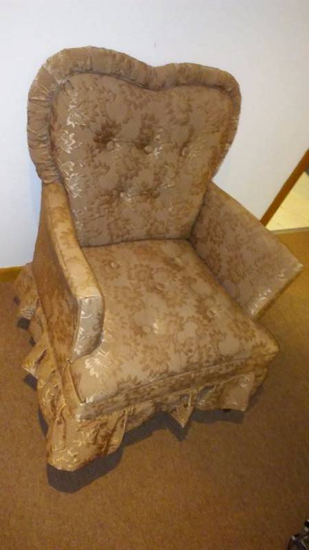 lot 78 image: Vintage Taupe Skirted Accent Chair, Excellent Condition