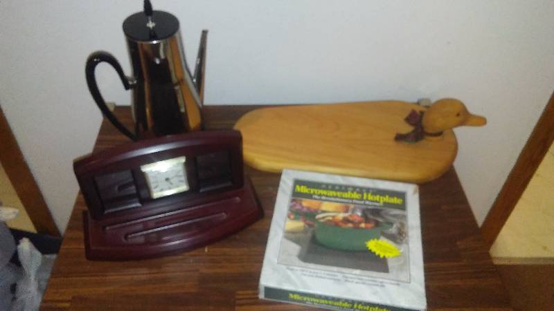 lot 145 image: Misc. Vintage  Hot plate warmer heats in Microwave in 3 min to keep food warm on the table for up to 30 min. New in Box.  Vintage Percolator powers on, all parts present