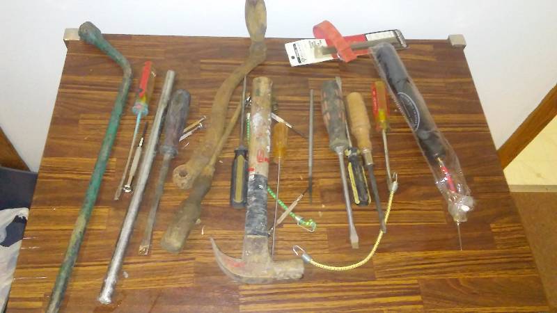 lot 152 image: Assorted Hand Tools and Blades