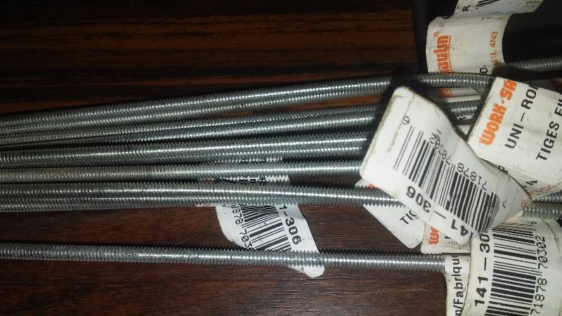 lot 213 image: Smoker Caddys (2) and Threaded Rod 632 (12) Trail Issue (20)