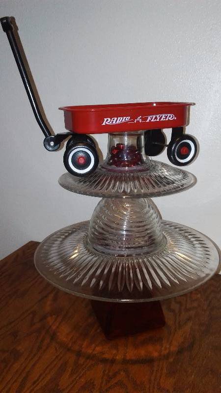 lot 231 image: Yard Garden Cabin Art, Radio Flyer Wagon, wheels turn, 13 Inches H