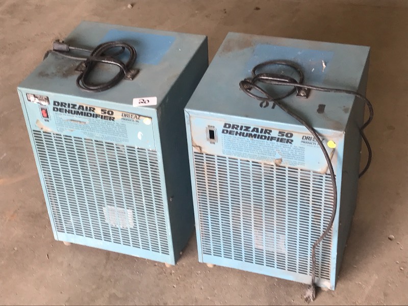 lot 20 image: Lot Of (2) Drieaz Drizair-50 Commer...