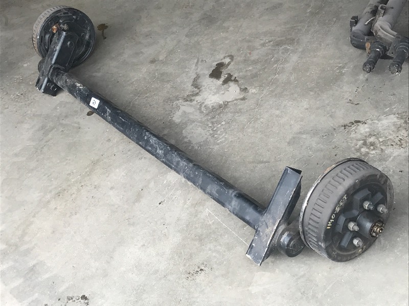lot 23 image: (1) Trailer Axle, 5-Lug Hubs, 66.25...