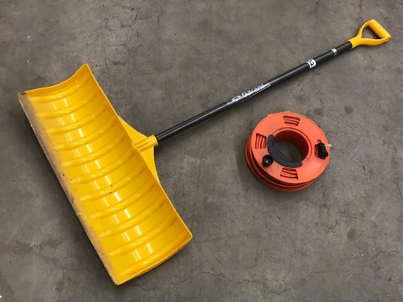 lot 32 image: Lot Of (1) Garant Snow Shovel & (1)...