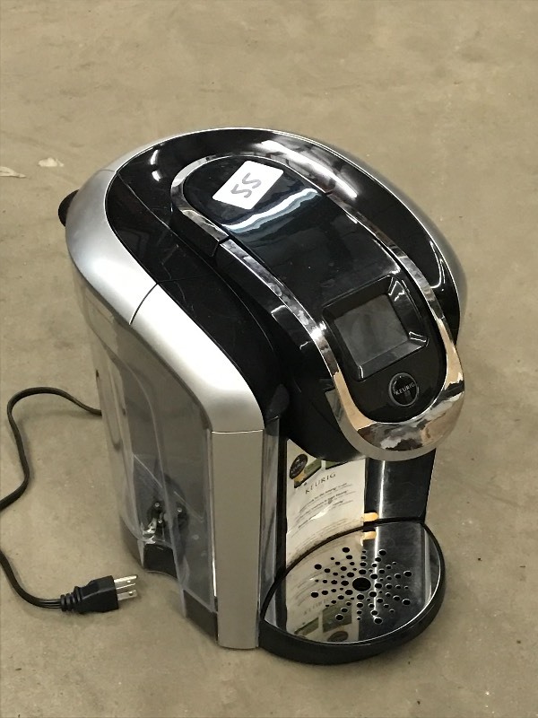 lot 55 image: (1) Keurig 2.0 Coffee Maker ...