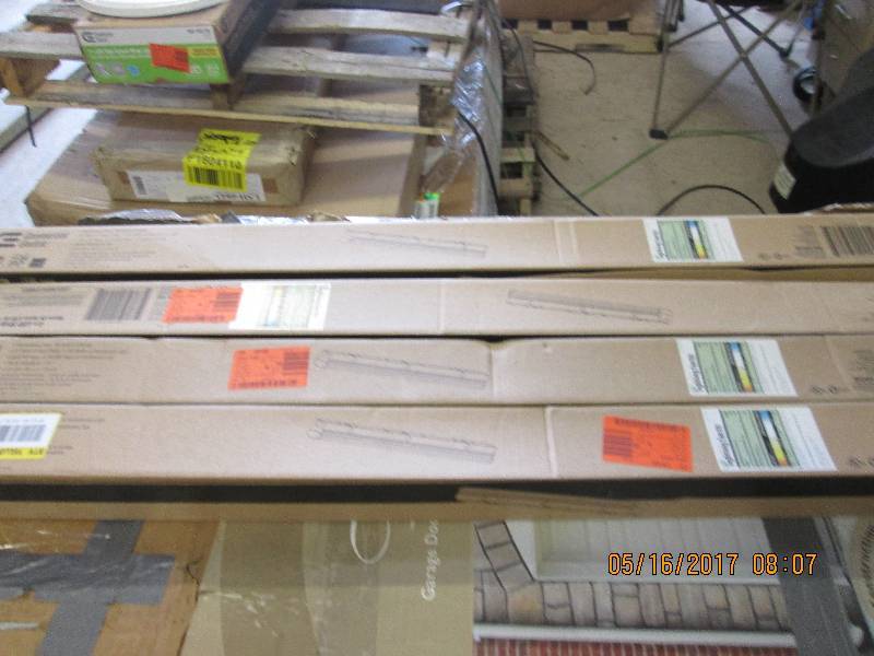 4 commercial electric 4 foot LED st...