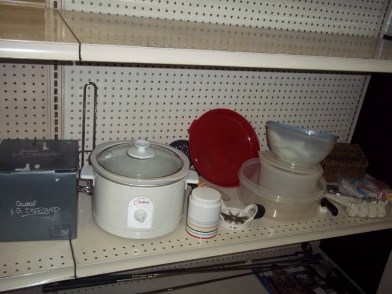 Crock Pot and Kitchen accessories