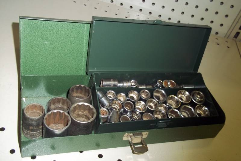 Sockets with Case