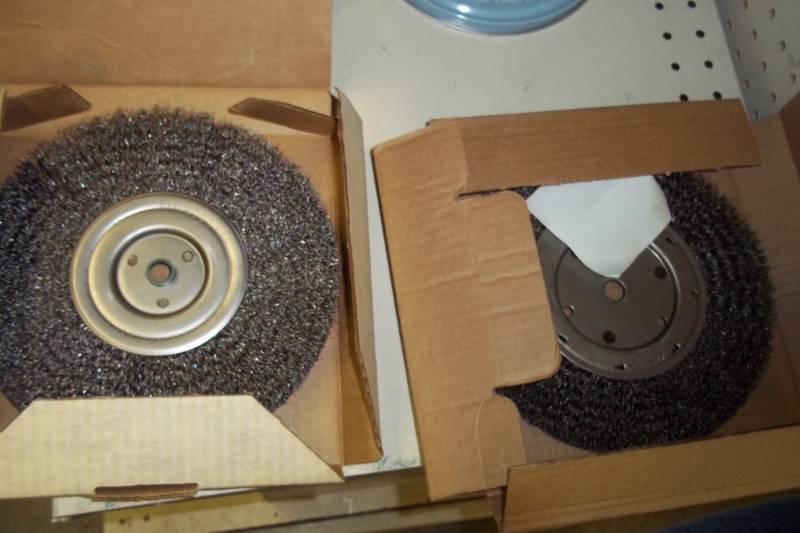 Pair of 8 Wire Brushes