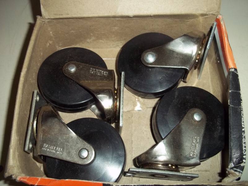 4-  2 12 Caster Wheels