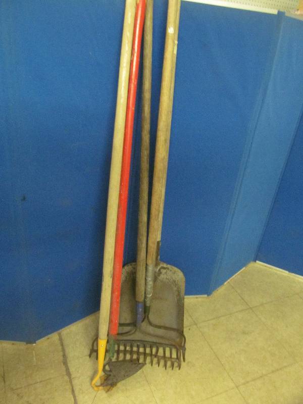garden tools