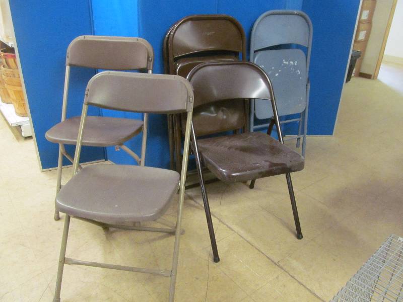 folding chairs