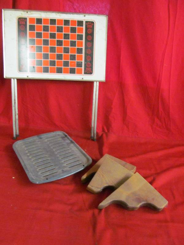tray, brackets, pan