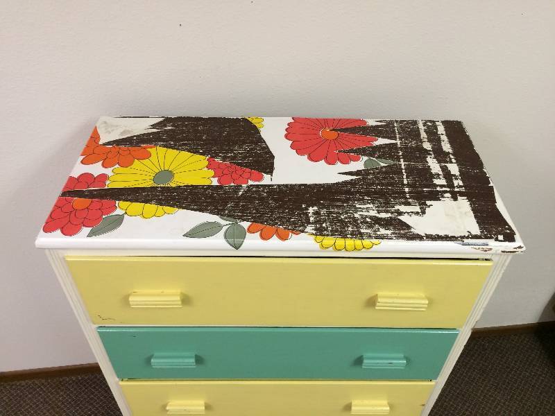 lot 16 image: Wood Dresser