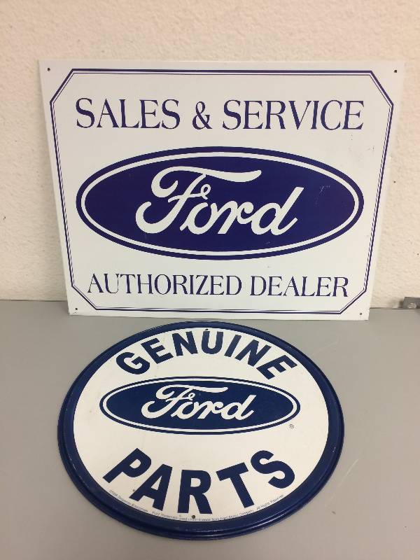 lot 26 image: Ford Signs