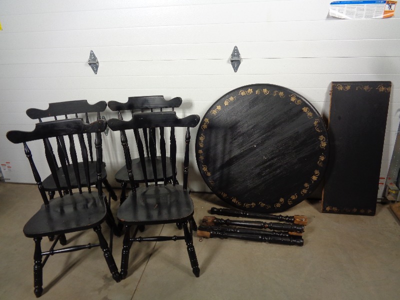lot 128 image: Table and 4 Chairs