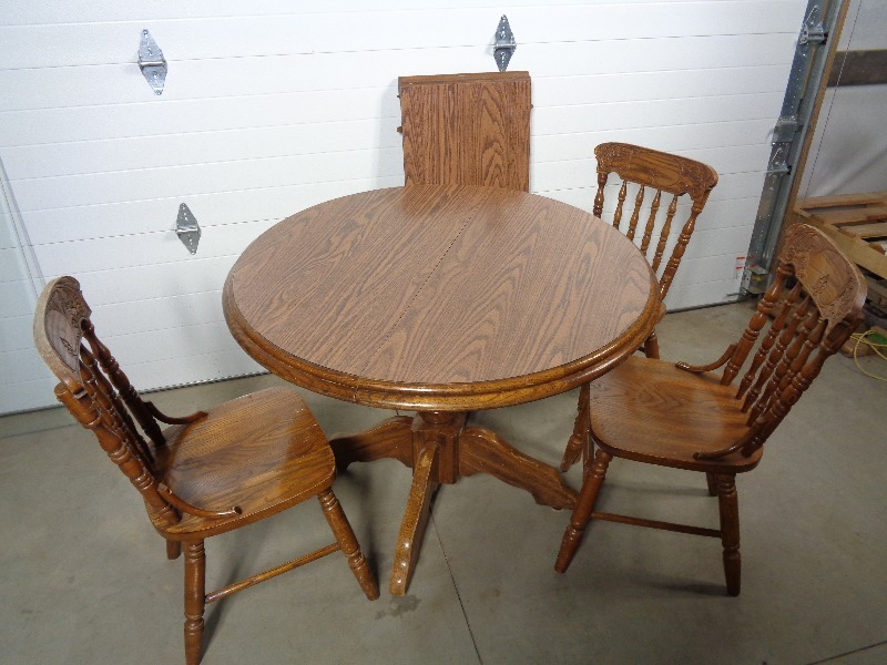 lot 133 image: Table and Chairs