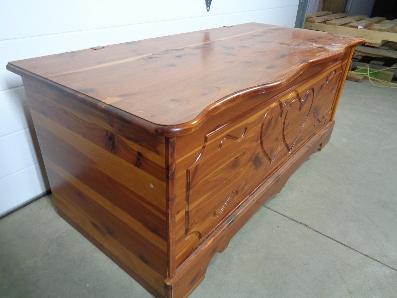 Murphy Solid Cedar Chest Furniture, Tools, Collectibles, Household