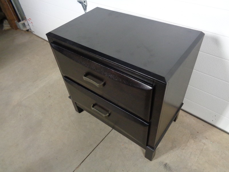 lot 138 image: Ashley Furniture Night Stand