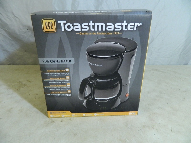 lot 9 image: New Toastmaster 5 Cup Coffee Maker