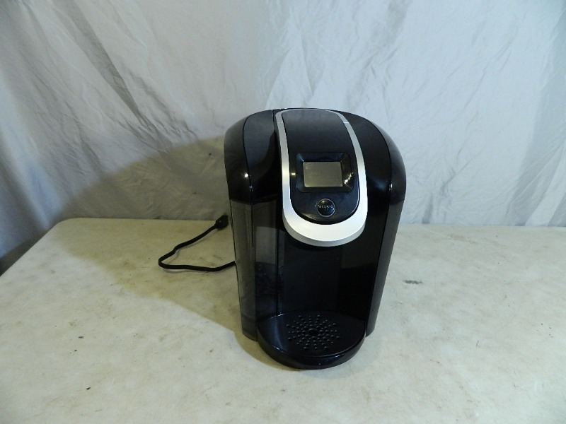 lot 11 image: Kuerig 2.0 Digital Coffee Maker