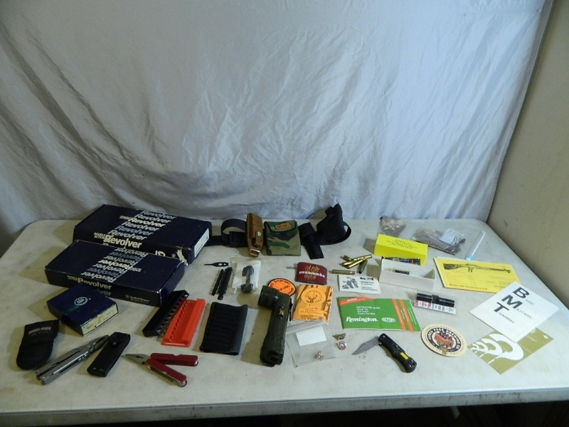 lot 17 image: Gun Boxes, Knife, Multi Tools, Holster, Hunting, Etc