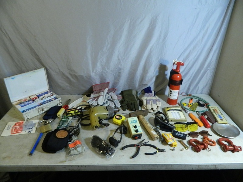 lot 62 image: Tools, Shop, First Aid, Gloves, Hardware, Etc
