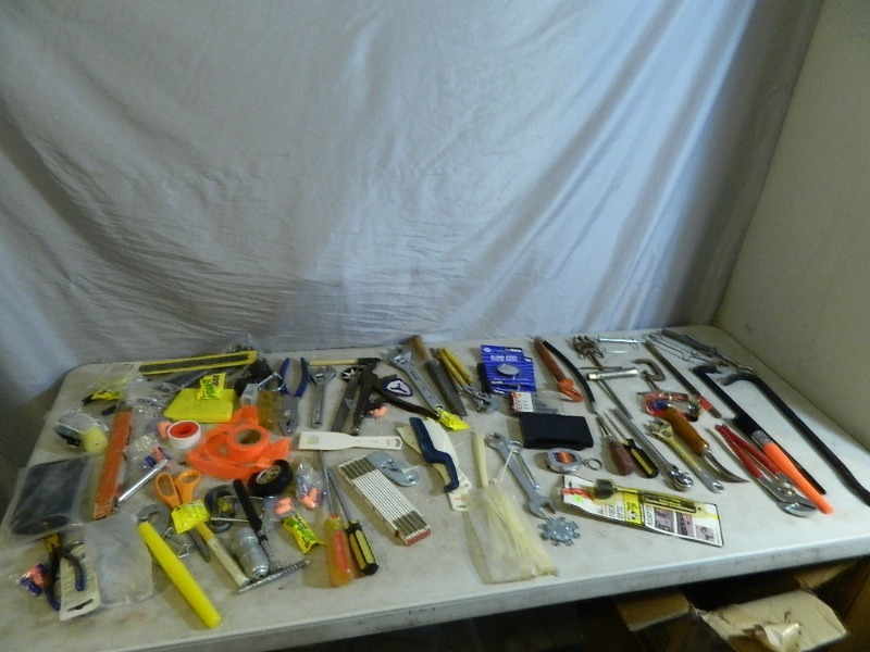 lot 80 image: Large Lot of Tools and Hardware