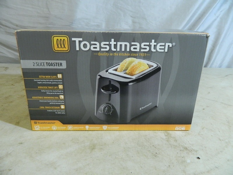lot 141 image: New Toastmaster 2 Slice Toaster