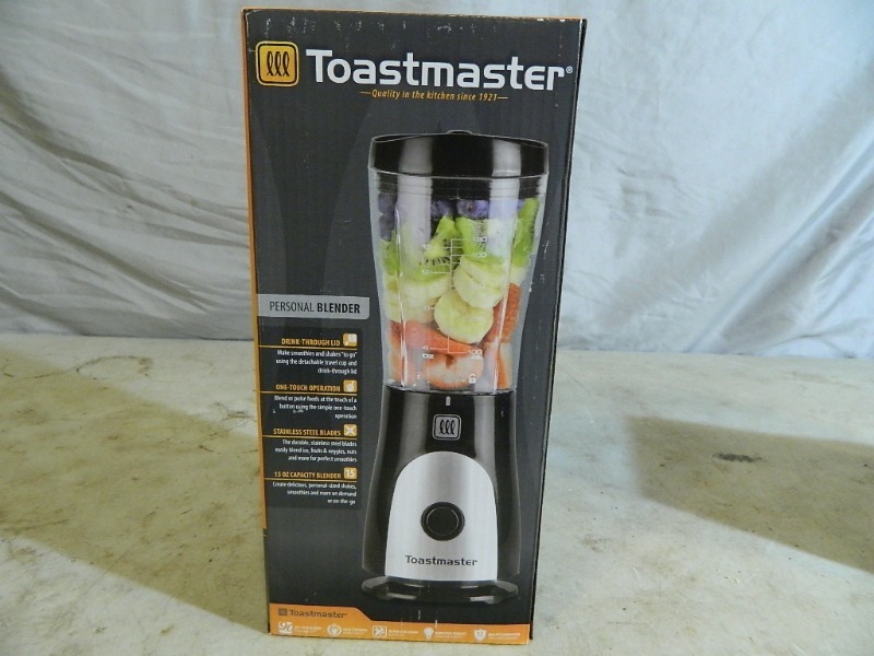 lot 142 image: New Toastmaster Personal Blender