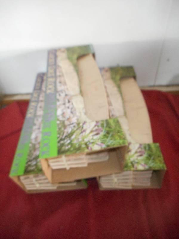 3 BOXES ROCK GARDEN EDGING