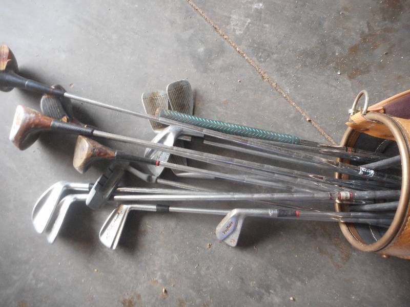 FULL SET GOLF CLUBS