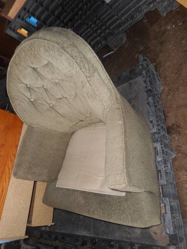 SWIVEL ROCKER