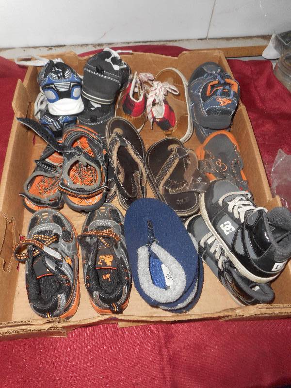 11 PAIR LITTLE BOYS SHOES