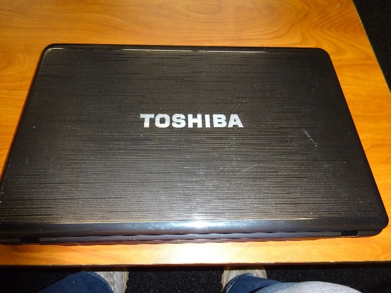 Toshiba I-3 Laptop