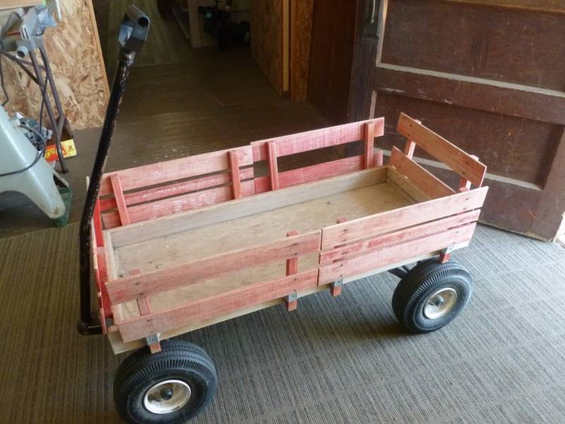 lot 4 image: Wagon