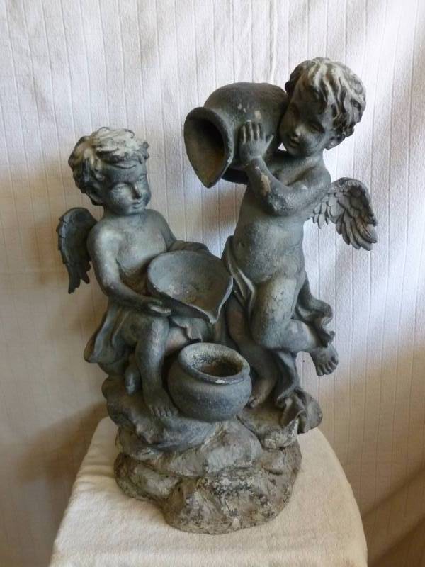 lot 11 image: Rock Garden Decoration